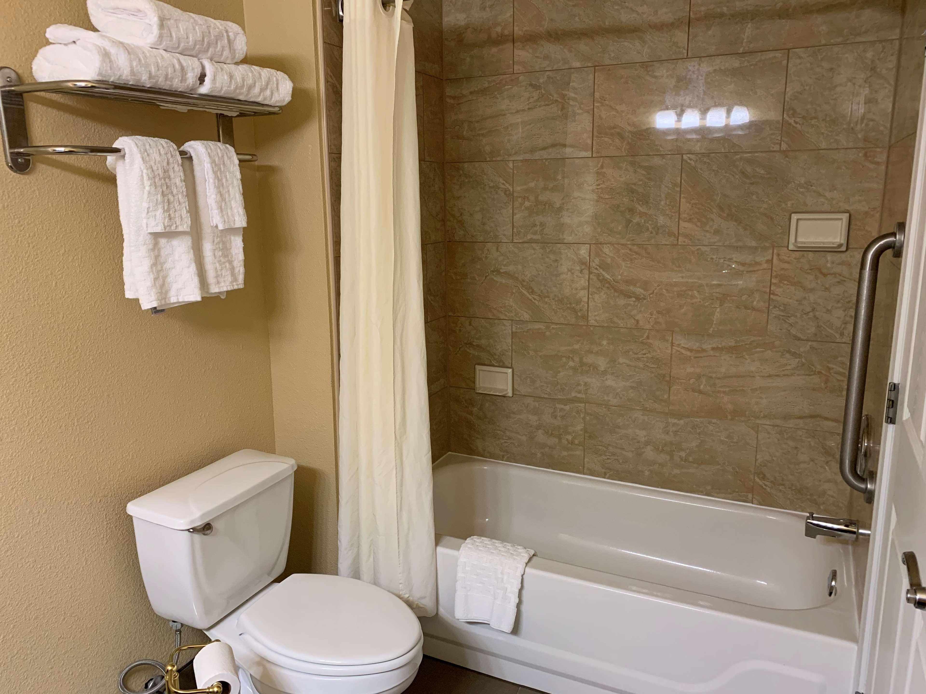 Comfort Inn Saint Paul East Oakdale Экстерьер фото